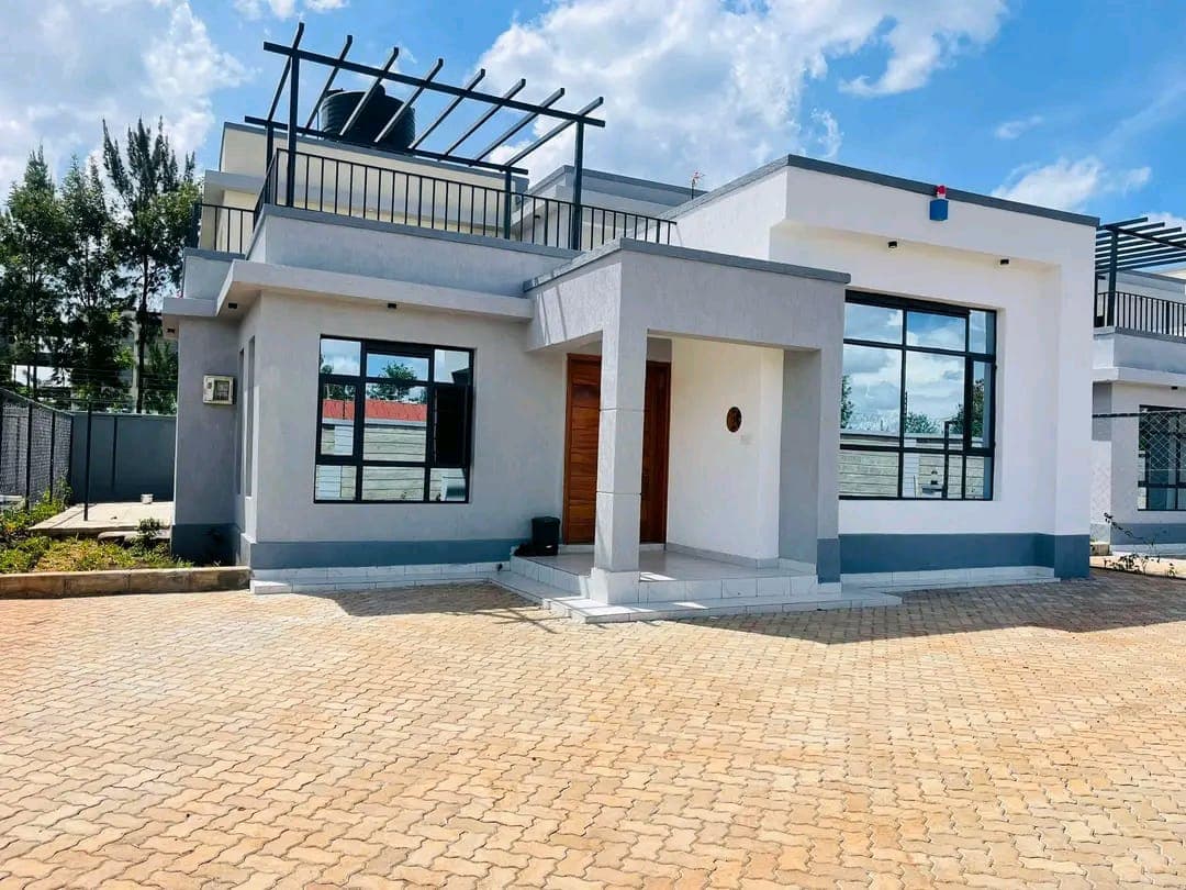 Charlean Homes About Us